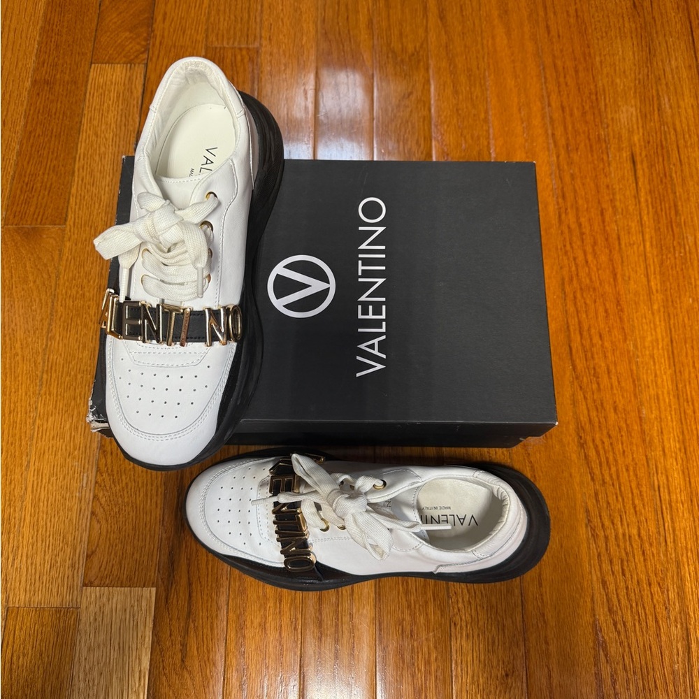 Women’s Valentino sneakers